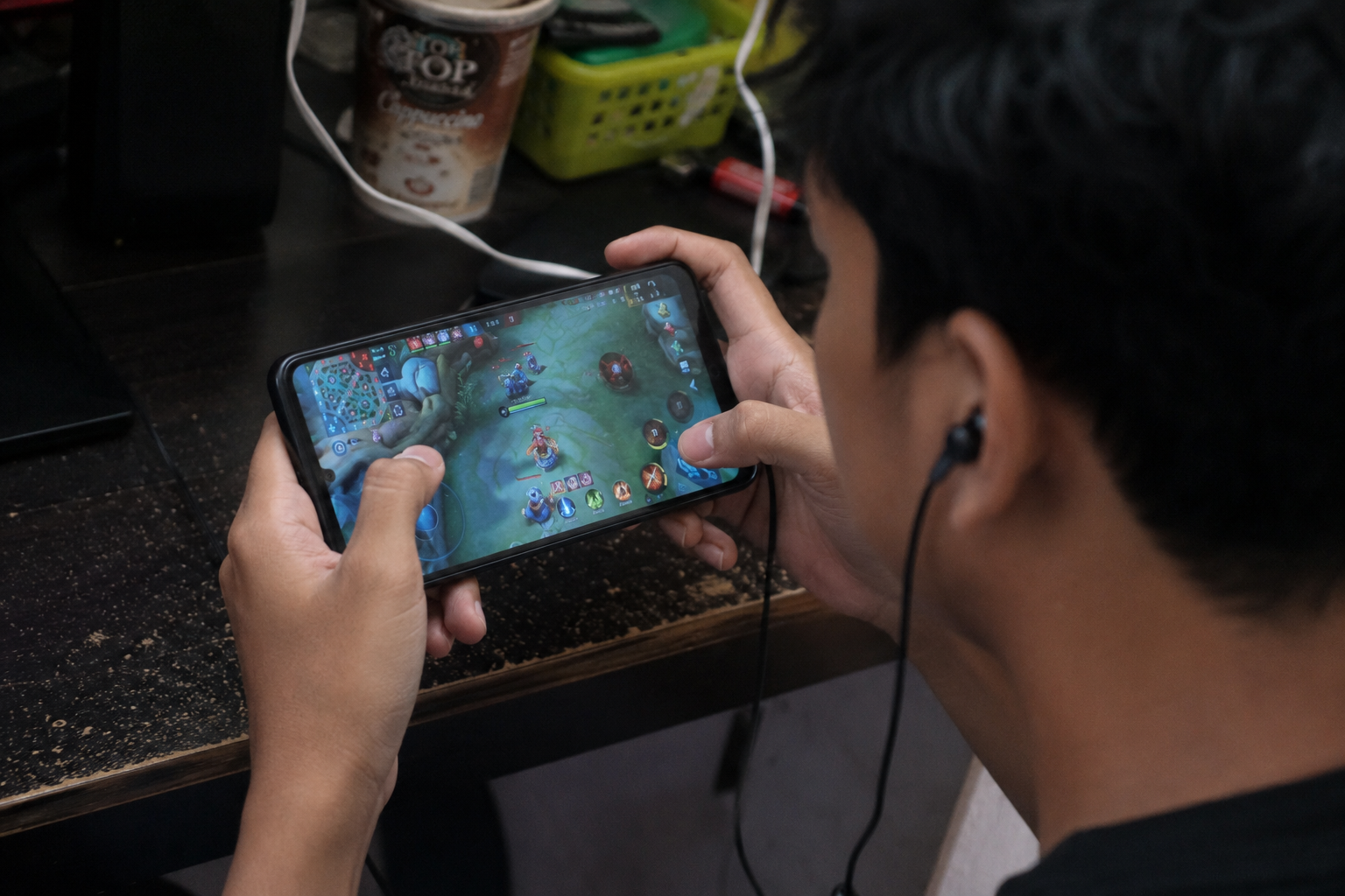 Tidak Hanya Hiburan, Online Games Kini Bisa Menghasilkan Uang