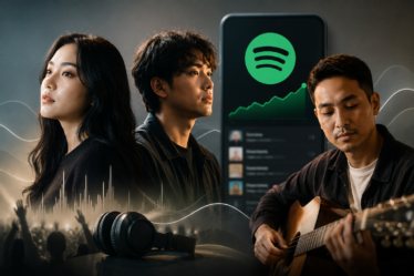 tiga musisi Bernadya Nadhif Basalamah Sal Priadi di panggung