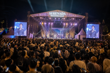 konser SERENADA Enchanting Valley panggung utama