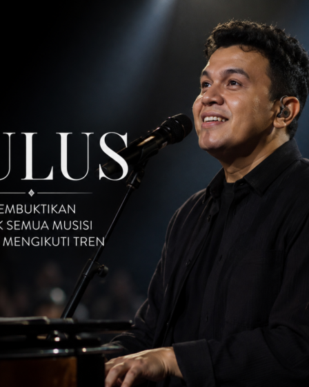 penampilan musisi dengan gaya musik Tulus yang khas