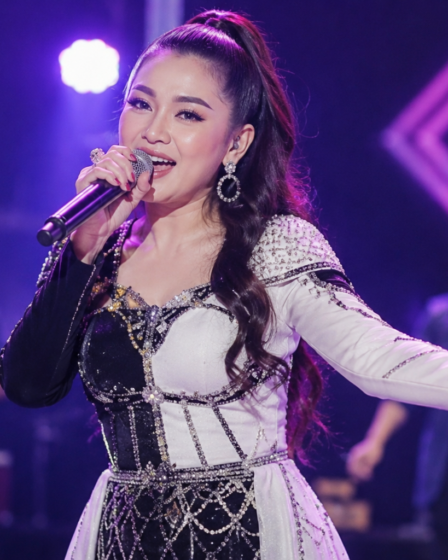 Siti Badriah Bikin Candu single terbaru Hipdut 2026
