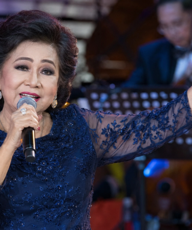Vina Panduwinata penyanyi legendaris Indonesia terus berkarya