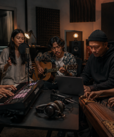 fenomena kolaborasi lintas genre di industri musik Indonesia