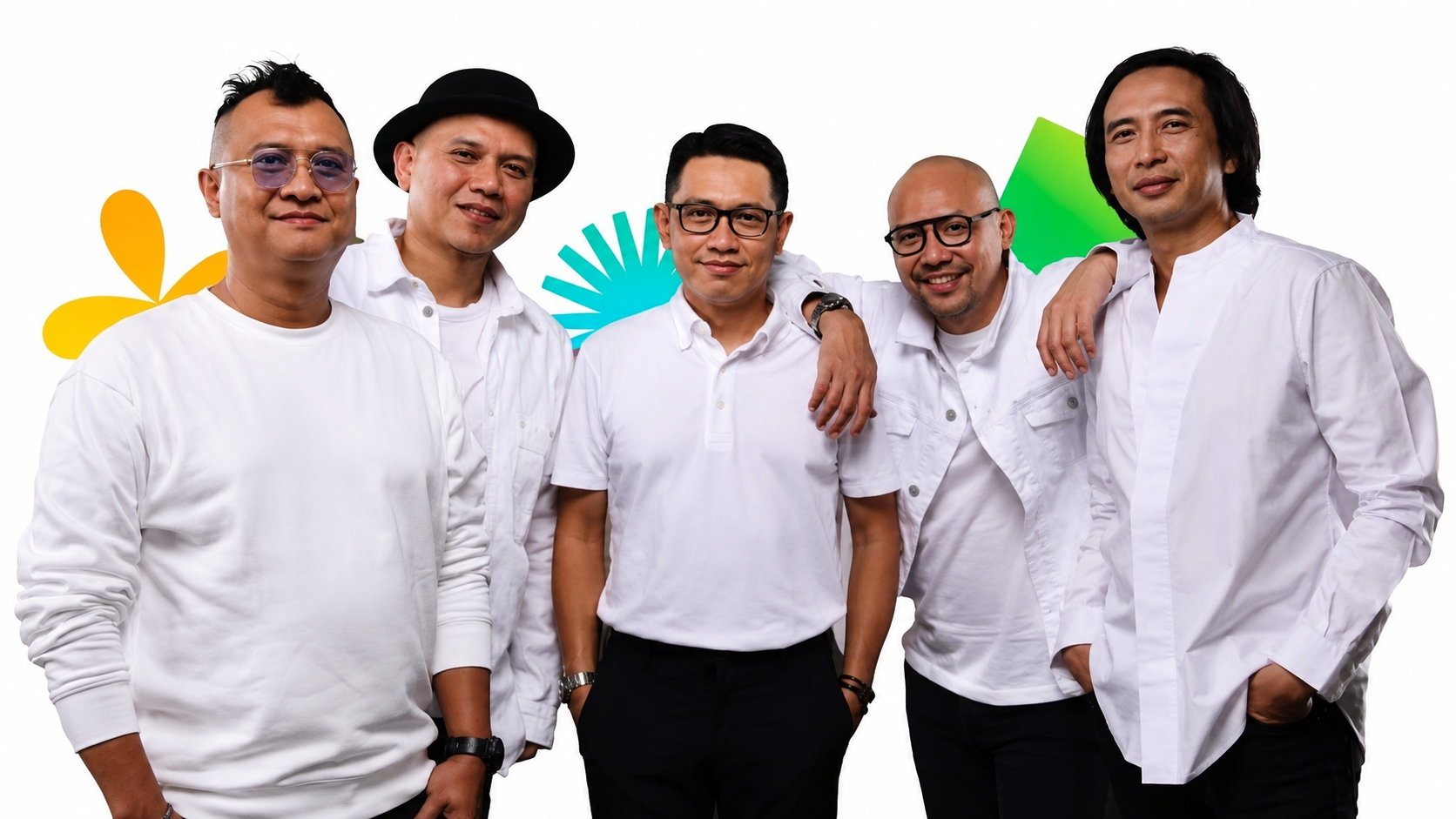 Padi Reborn tampil di atas panggung konser dengan tata cahaya dramatis dan membawakan lagu-lagu pop rock Indonesia