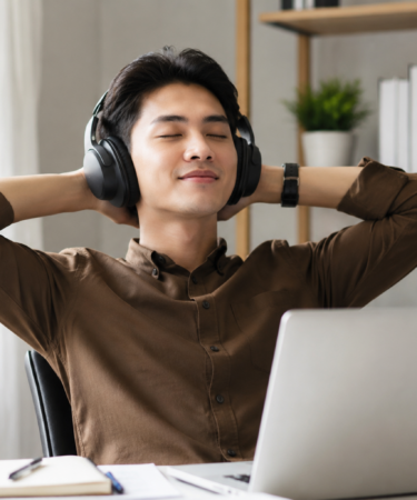 Musik Dapat Membantu Mengurangi Stres Kerja