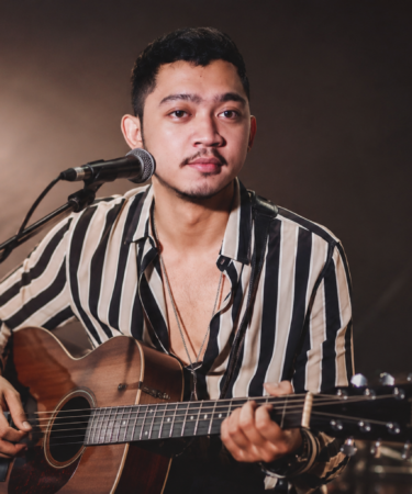 Pamungkas dalam perjalanan karier musik Indonesia dengan gaya musik yang khas