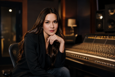 Raisa dalam perjalanan karier sebagai penyanyi Indonesia dengan perkembangan musik dari masa ke masa