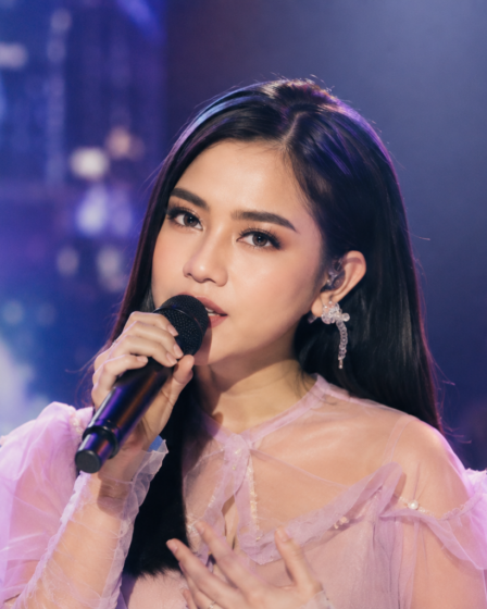 Ziva Magnolya dalam perjalanan musik dari panggung televisi hingga industri musik Indonesia