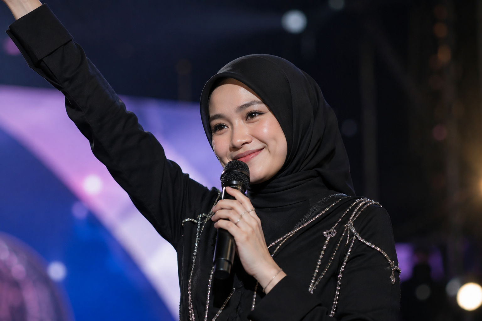 Salma Salsabil dalam perjalanan karier sebagai penyanyi Indonesia